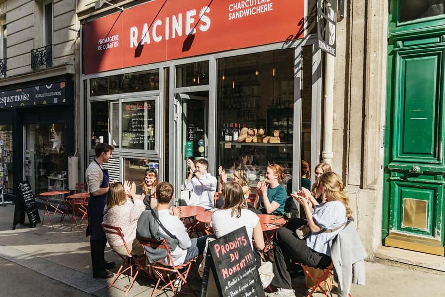 Cheese & Wine Tasting in Montmartre with Local Cheesemonger - Eight cheeses, from familiar to challenging