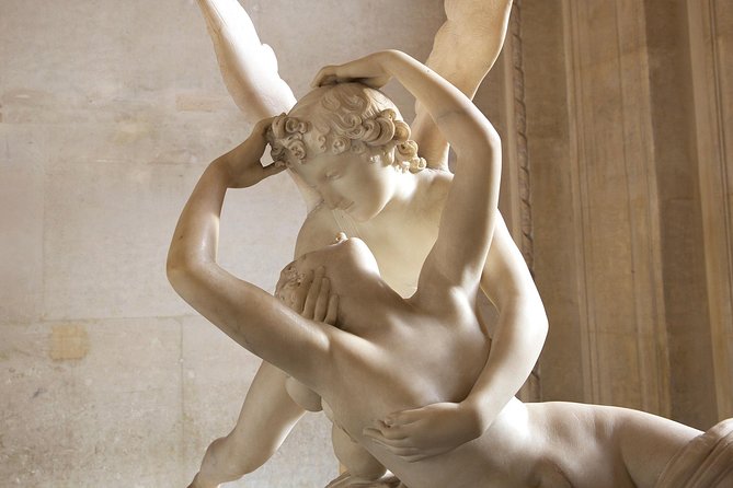Closing Time at the Louvre: The Mona Lisa at her Most Peaceful - Venus de Milo and Winged Victory of Samothrace