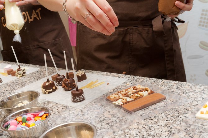 Colmar: Chocolate creation workshop at Choco-Story - Dipped sweets and four decorated chocolate bars