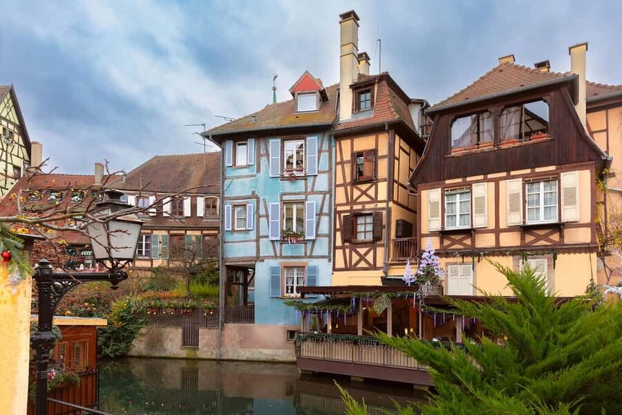 Colmar: Express Walk with a Local in 60 minutes - A local guide instead of a scripted performance