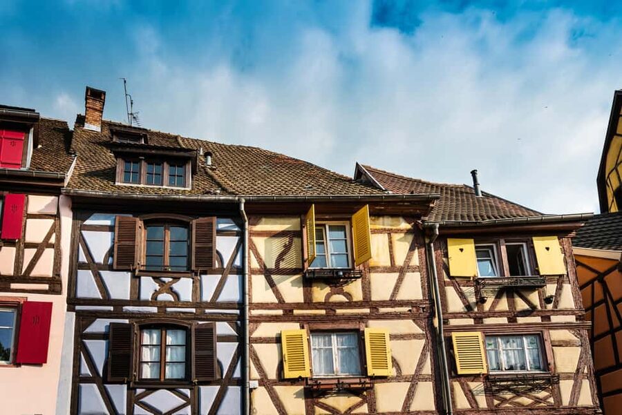 Colmar: Express Walk with a Local in 60 minutes - Walking conditions and what to bring