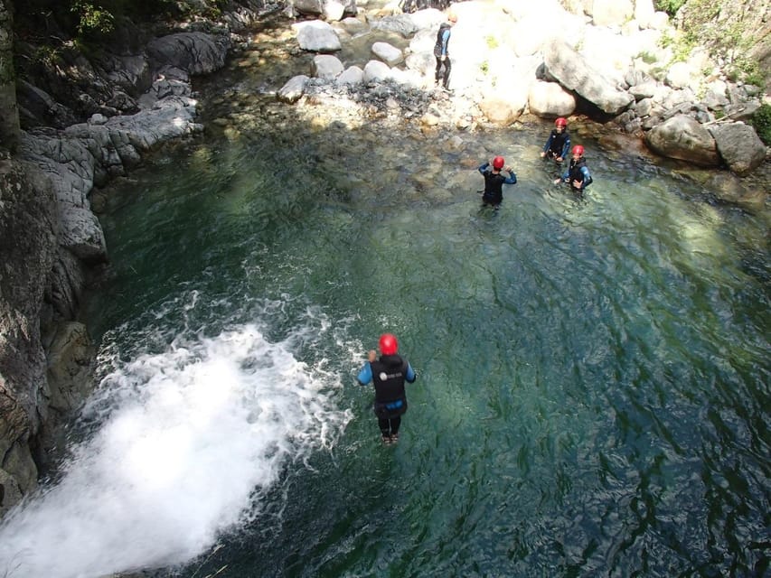 Corte Region: Fun Canyoning Verghellu - Moving through Verghellu Canyon
