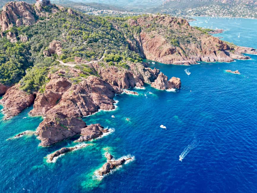 Côte d'Azur: Evening Catamaran Cruise with Aperitif - A spacious catamaran with room to relax