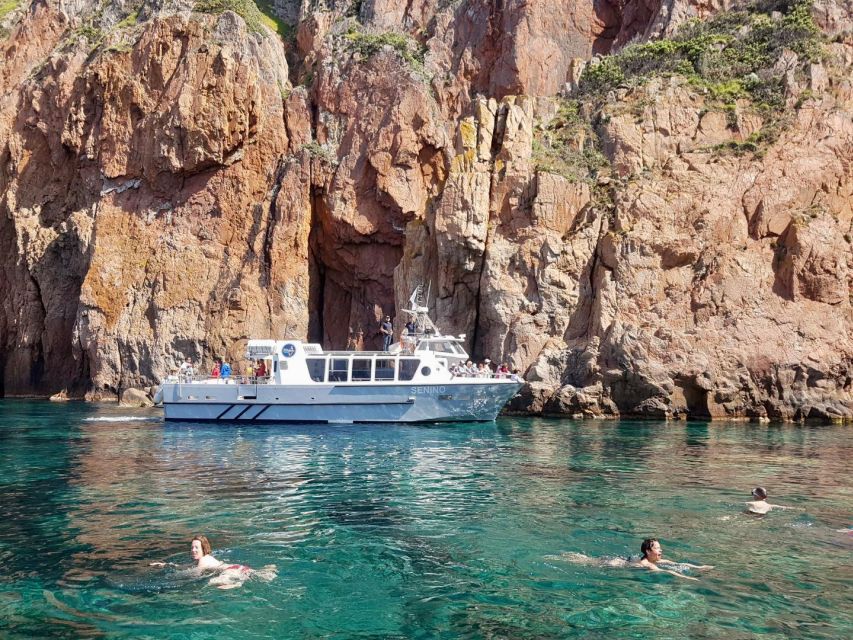 Croisière visite des Calanques de Piana Baignade en vedette - Practical advice before you board