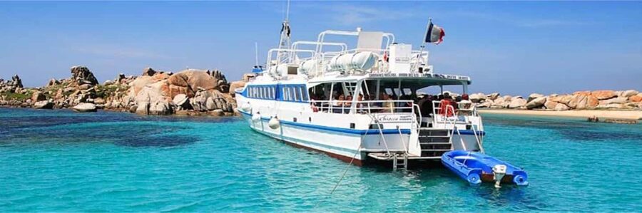 Day cruise to the Cerbicales & Lavezzi Islands with lunch - From Porto Vecchio to the open Mediterranean
