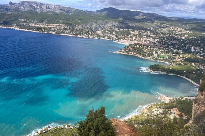 Drive by cabriolet from Marseille cruise port to cassis - Cars, comfort, and group size