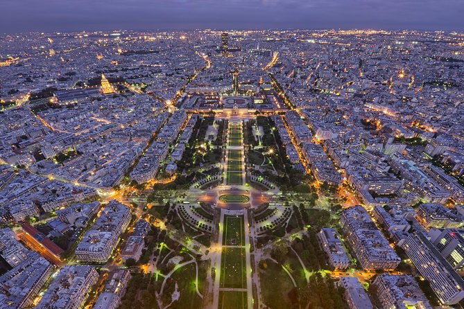Eiffel Tower and City Tour by Bus with Seine River Cruise Option - Who will enjoy this most
