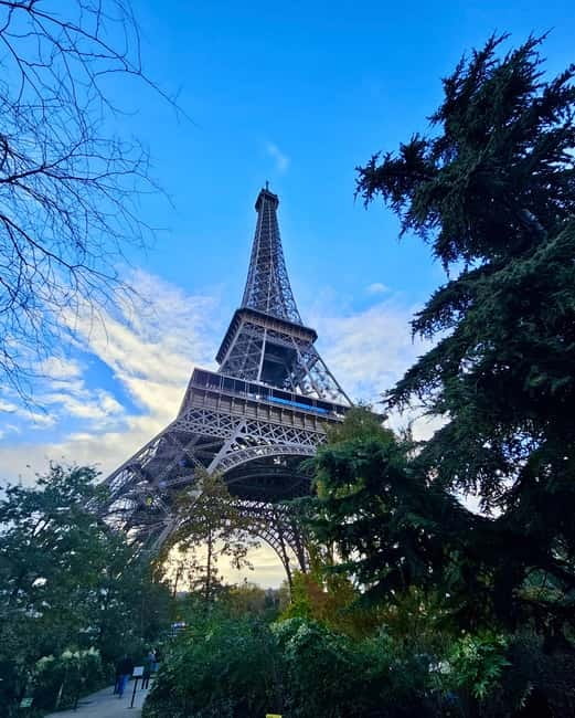 Eiffel Tower: Ticket to Summit or 2nd Floor by Elevator - Seeing Paris from the 1st floor