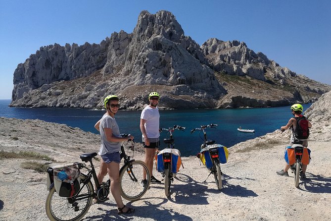 Electric Bike Tour to the Calanques from Marseille - Parks, soccer, and the ride back into Marseille