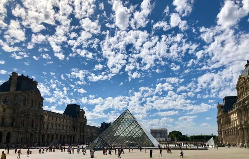 Emily inspired walking tour - Ending near the Panthéon, with one detail to confirm