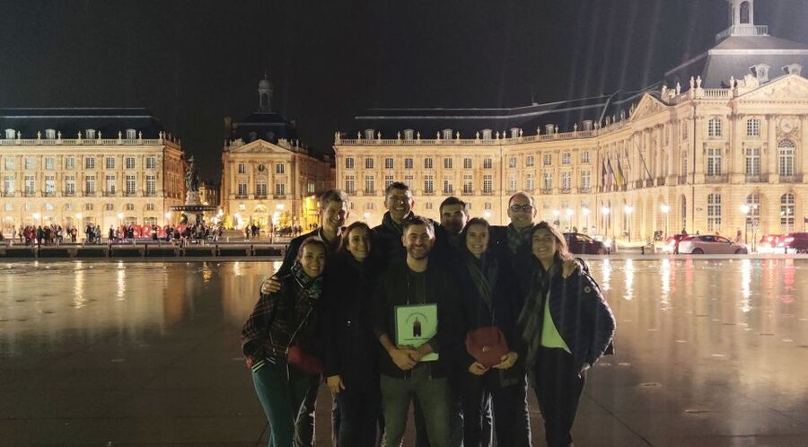 Exclusive! Bordeaux: Nighttime Highlights Walking Tour - The canelé stop: small pastry, useful introduction