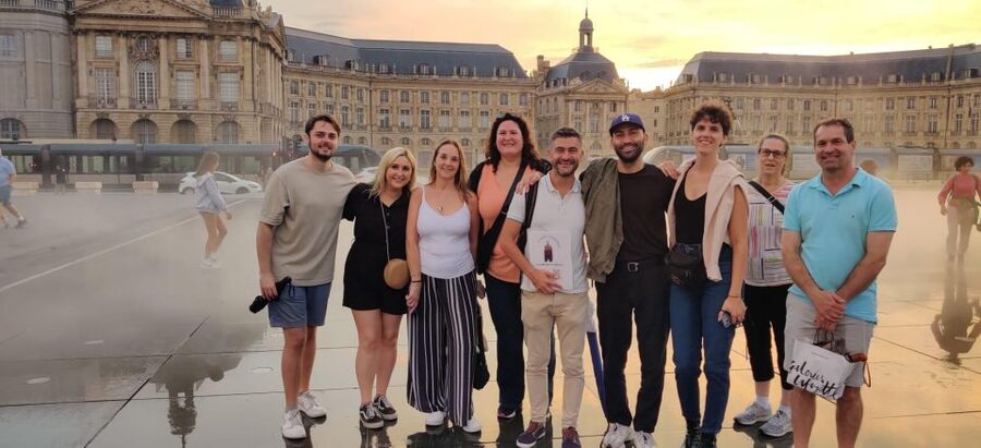 Exclusive! Bordeaux: Nighttime Highlights Walking Tour - Who should book this evening walk?