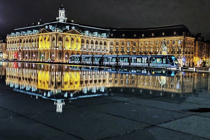 Exclusive ! Discover Vibrant Bordeaux at Night :Night Tour! - The Grand Théâtre under evening lights