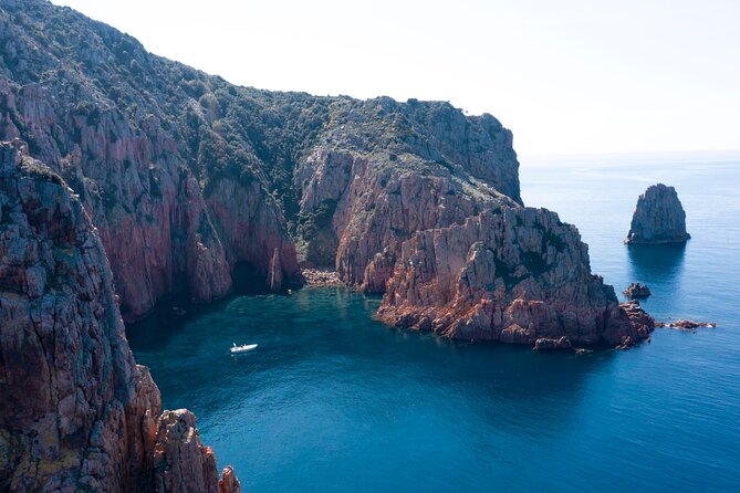 excursion Scandola- Girolata - Calanques de piana- Capo rosso - Key points to know before booking