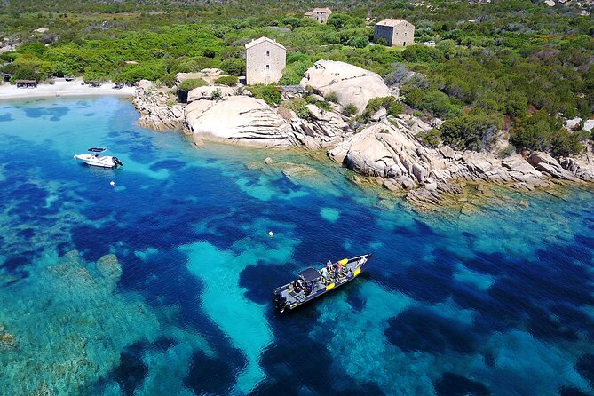 Explore Bonifacio - Approaching Bonifacio from the sea