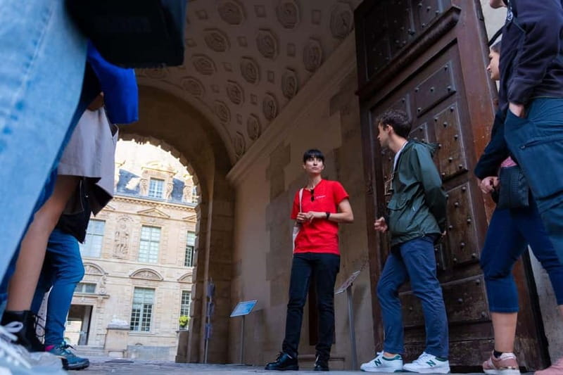 Explore the Marais: Culture, History & Hidden Gems of Paris - Starting opposite the Pompidou Center