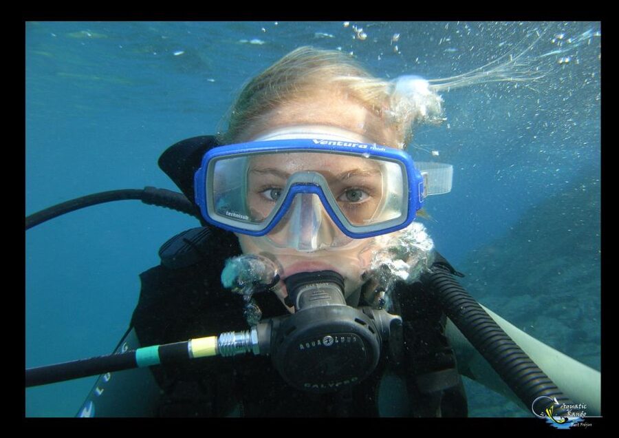 Fréjus: Diving Experience in Port-Fréjus with an Instructor - The short underwater session
