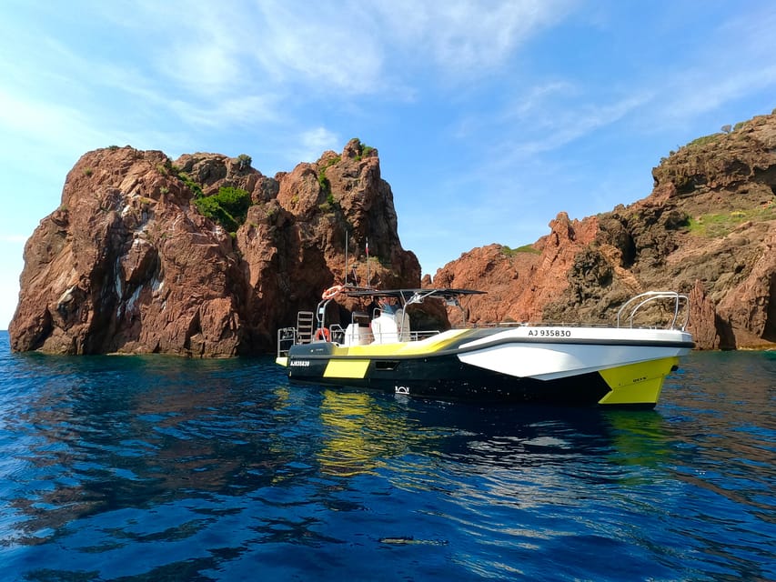 Fréjus: Sea and Creeks Boat Tour with Snorkeling and Drinks - What the $63 price really covers
