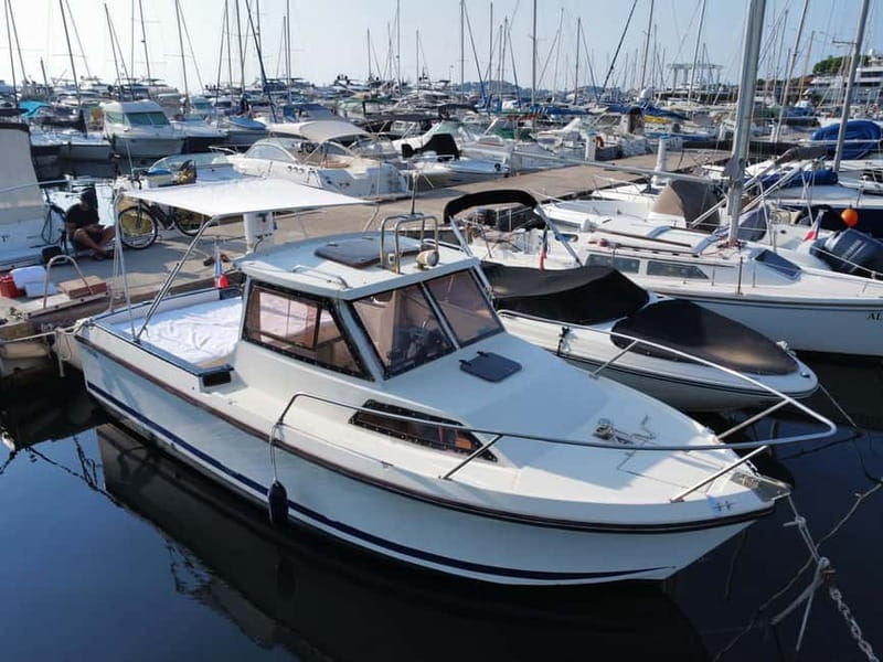 French Riviera Private Boat Trip - Leaving Villefranche-sur-Mer