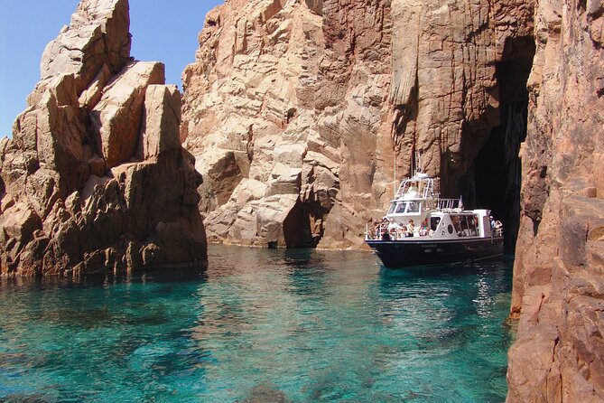 Friendly discovery of Scandola Calanques de Piana and meal stop at Girolata - The Genoese Tower and the First Coastal Views