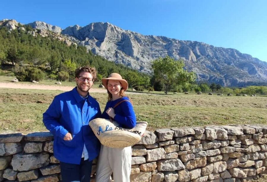 From Aix-en-Provence: Wine & Luberon Villages Full-day Tour - Morning wine country near Mount Sainte-Victoire