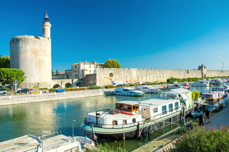 From Avignon: Camargue Tour with Pont de Gau Bird Park Entry - Pont de Gau: the best wildlife stop