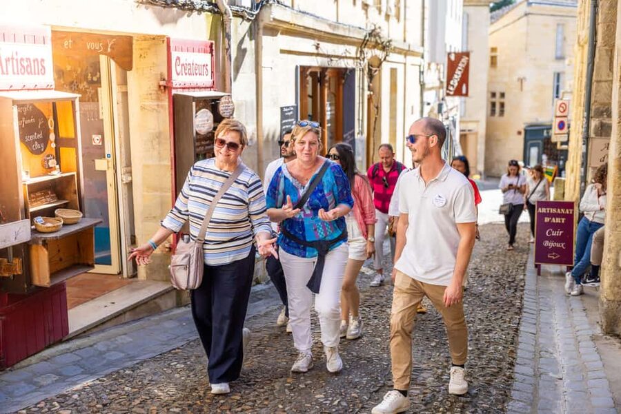 From Bordeaux: Saint-Emilion Guided Wine Tasting Tour - Why this Saint-Émilion tour works so well