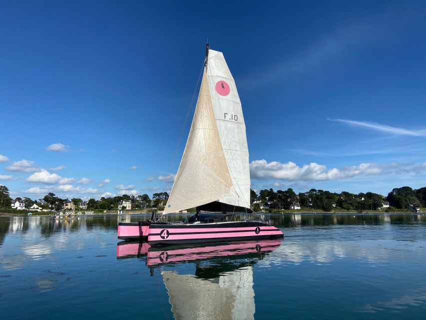 From Concarneau or Port la Forêt: Evening 2 hours navigation - Sunset colors and the quiet side of Brittany