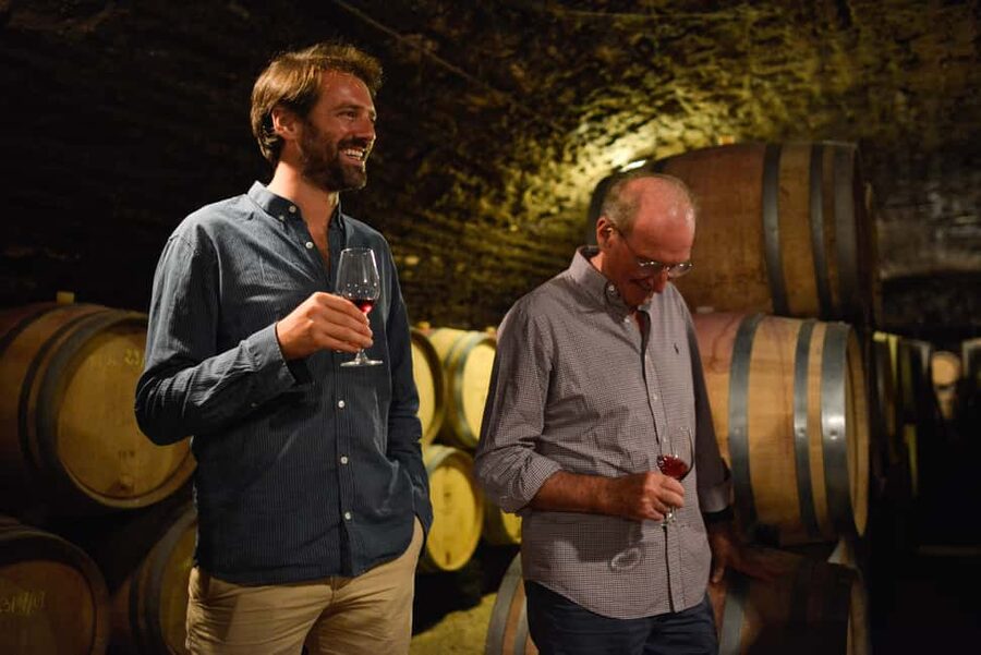 From: Dijon/Beaune: Burgundy Region Winery Tour with Lunch - Lunch at a local estate