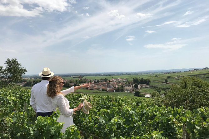 From Dijon: Full day the most of Burgundy with lunch - Puligny-Montrachet: lunch with a lesson in the glass