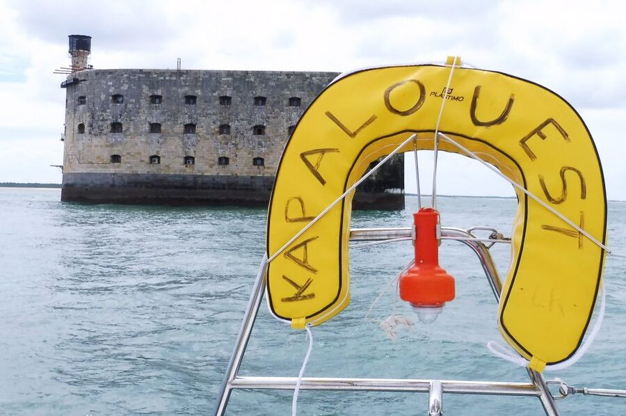 From La Rochelle: Sailing Cruise to Fort Boyard - Time to eat, stretch, and watch the coast