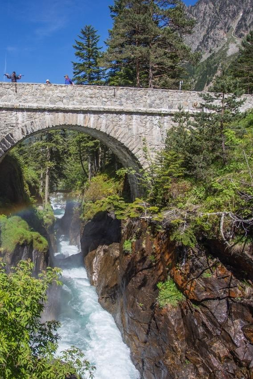 From Lourdes: Gavarnie and Pont d'Espagne Day Trip - Pont d’Espagne: waterfalls before breakfast has settled