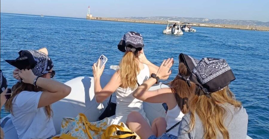 From Marseille: Frioul Islands Boat Tour - A short tour with a flexible rhythm