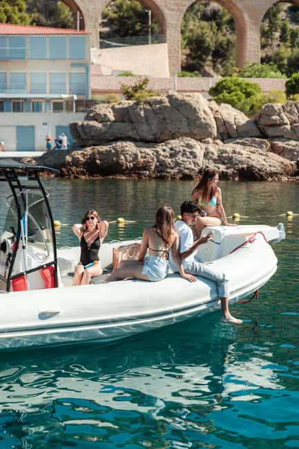 From Marseille: Frioul Islands Boat Tour - The guide makes the difference