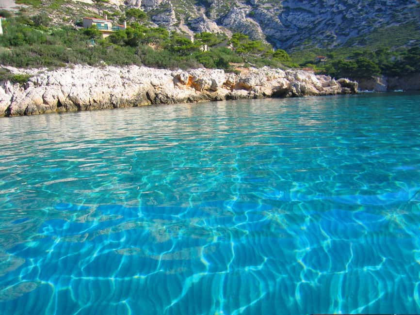From Marseille: Iconic Calanques Boat Tour with Swimming - Swimming, snorkeling, and getting wet