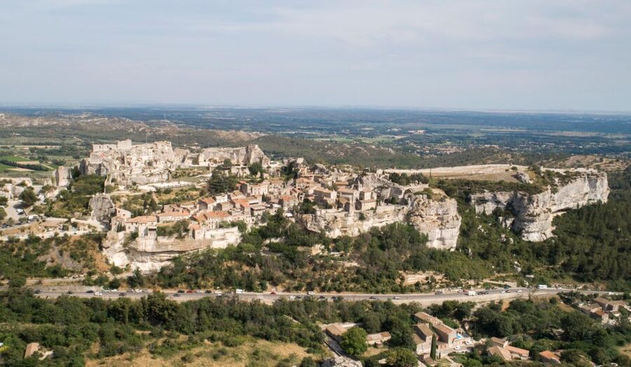 From Marseille: Provence Sightseeing Tour and Wine Tasting - Pont du Gard: a Roman bridge built for water