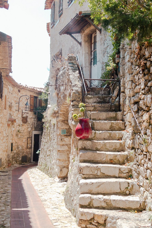 From Nice: Eze, Monaco, and Monte Carlo Half-Day Trip - Following the Formula 1 circuit