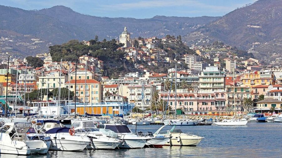 From Nice: Full-Day Italian Market, Menton, & La Turbie Tour - Crossing the border into Italy