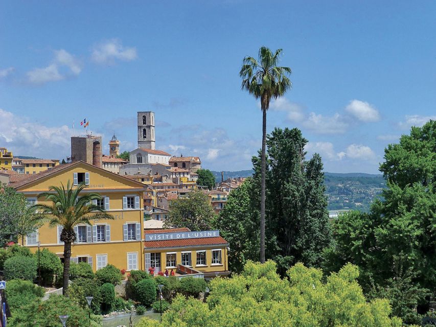 From Nice : Gourdon, St-Paul de Vence, Tourettes & Grasse - Tourrettes-sur-Loup and its five-minute pause