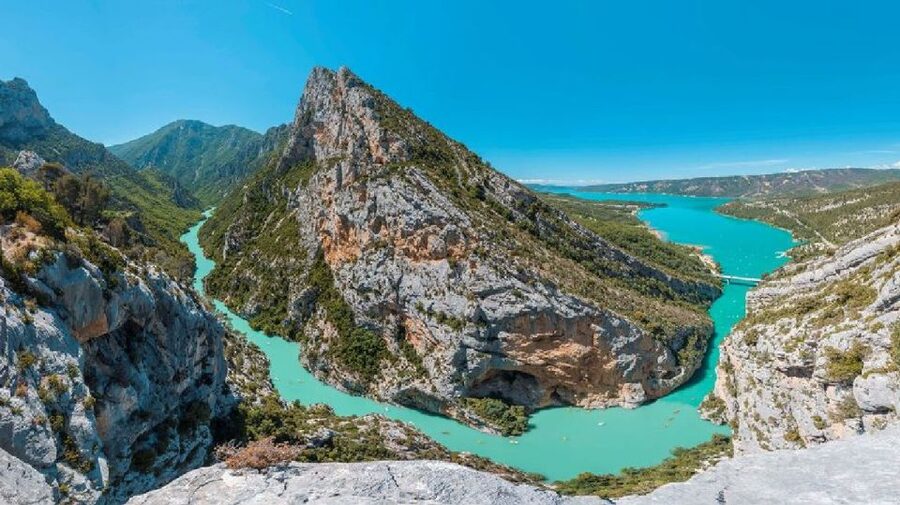 From Nice: Verdon Gorge Full-Day Tour - Lake Sainte-Croix, the day’s relaxing finish