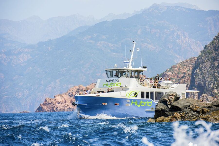 From Ota: Scandola Nature Reserve Eco-Friendly Boat Tour - Entering Scandola in electric mode