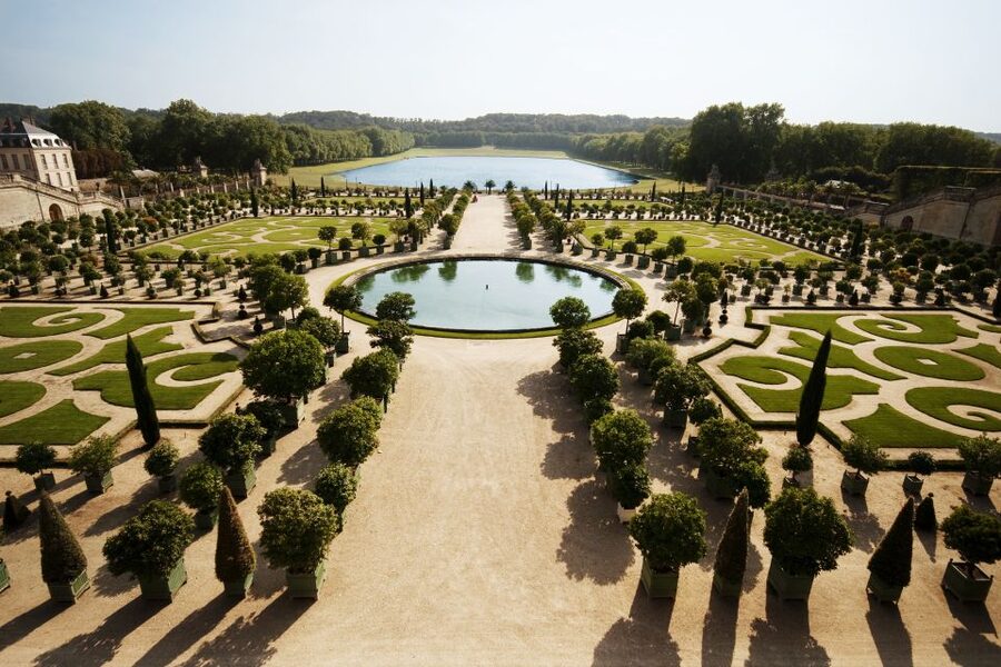 From Paris: Full-Day Guided Tour of Versailles - Lunch and the break between visits