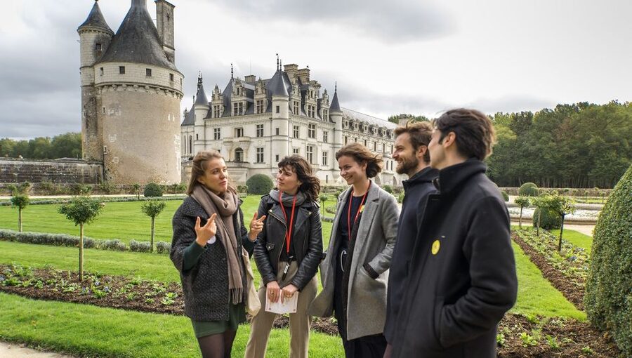 From Paris: Full-Day Loire Valley Chateaux Tour - Leaving Paris for the Loire Valley