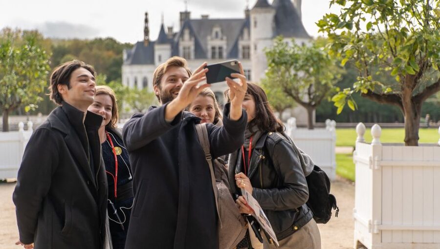 From Paris: Full-Day Loire Valley Chateaux Tour - Chenonceau: the Loire Valley’s fairy-tale stop