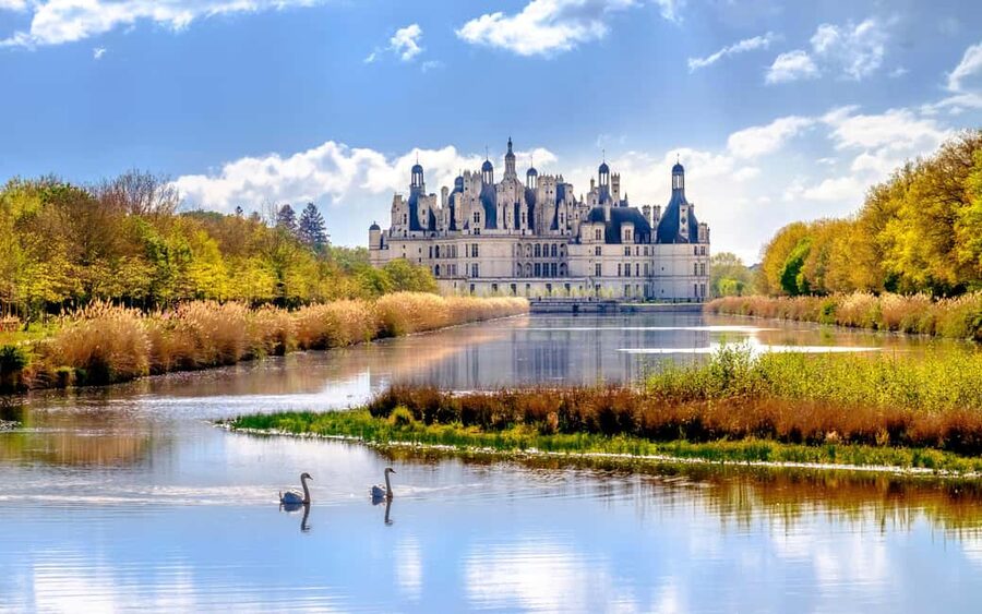 From Paris: Loire Valley Castles Day Trip With Wine Tasting - Why Chambord Makes the Long Ride Worthwhile