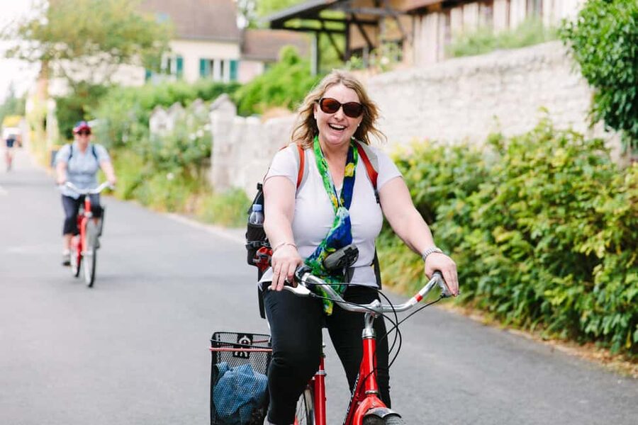 From Paris: Monet Garden & Giverny Bike Tour and Picnic Stop - Why this makes a good Paris day trip