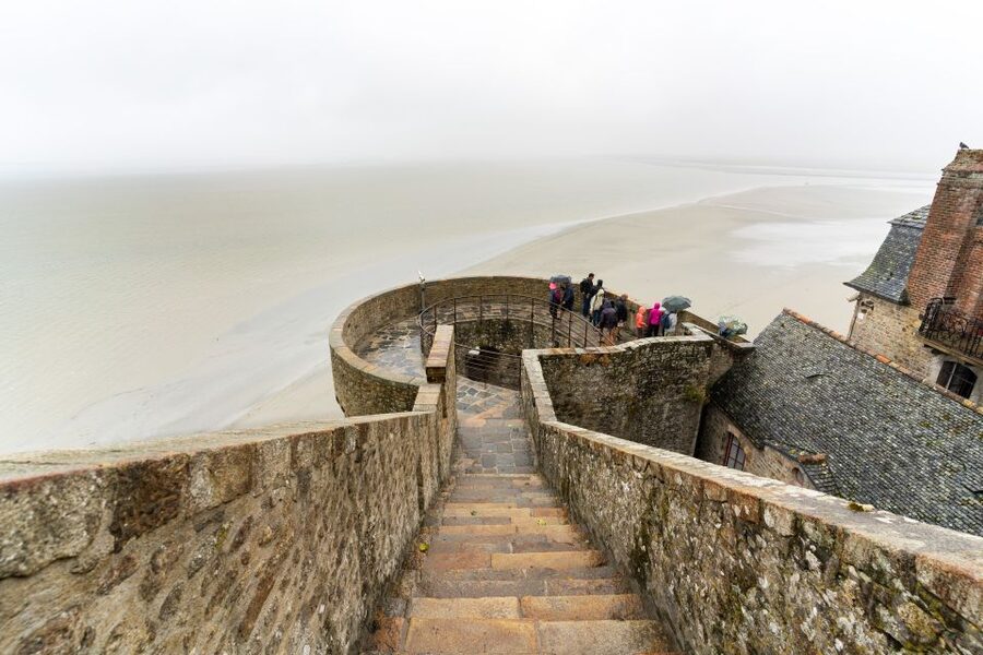 From Paris: Mont Saint Michel Day Trip with a Guide - Who should book this day trip?