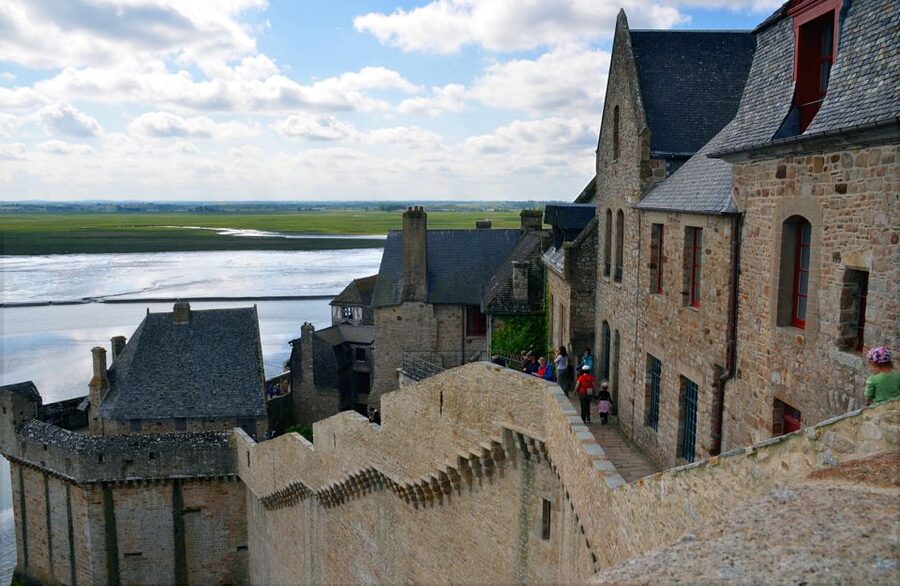From Paris: Small-Group Mont St Michel Tour & Cider Tasting - Weather, crowds, and the best type of visitor