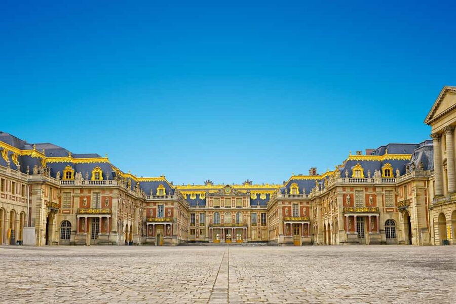From Paris: Versailles Full-Day Guided Tour with Lunch - What the Small-Group Format Adds