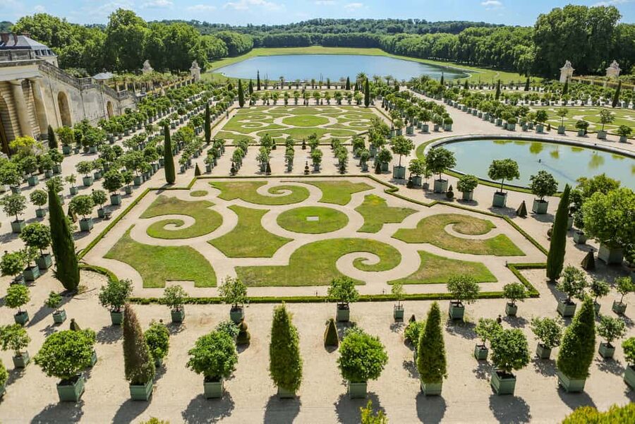 From Paris: Versailles Palace & Gardens with Transportation - The Gardens Need More Time Than the Palace
